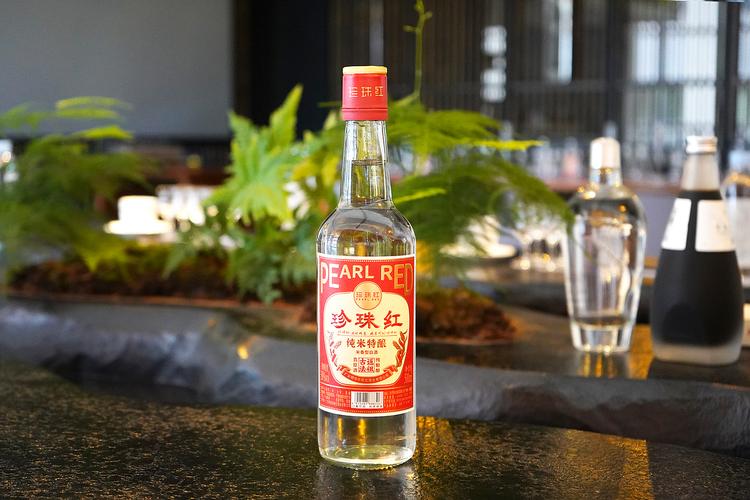 酒类产品拍摄全攻略 从光影到美学的专业指南